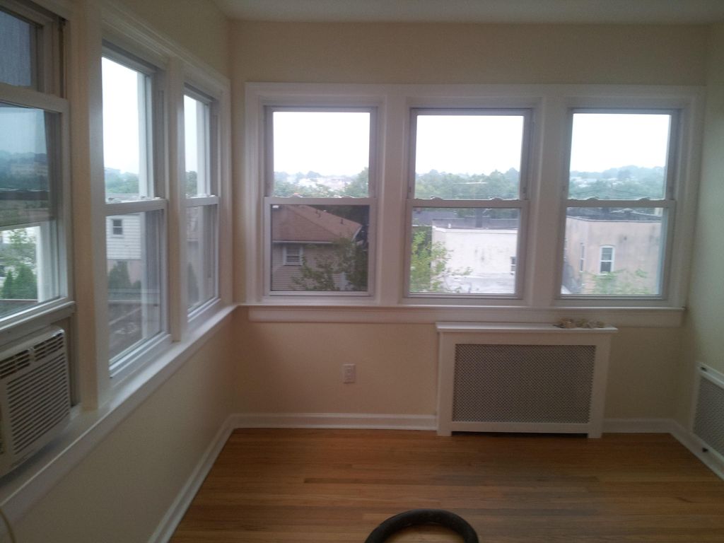 fully renovated extension with new drywall and sol
