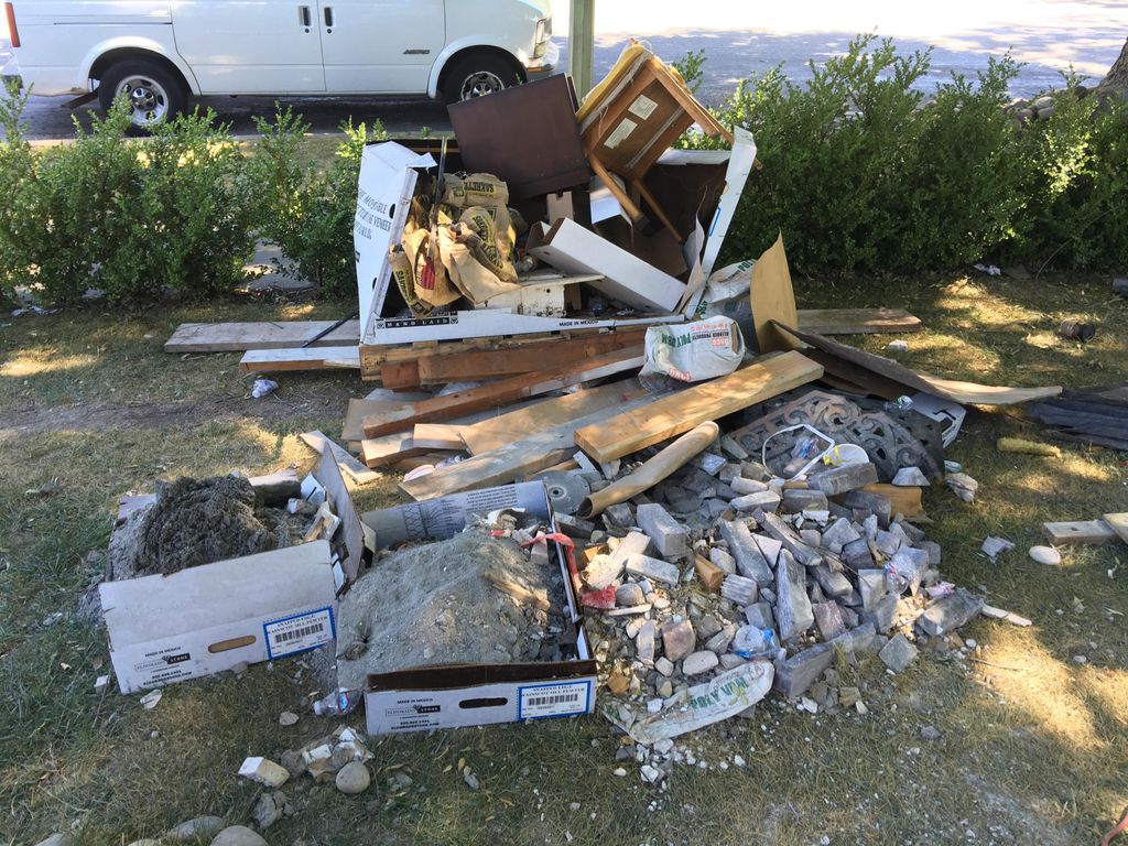 Construction debris removal in Almaden.