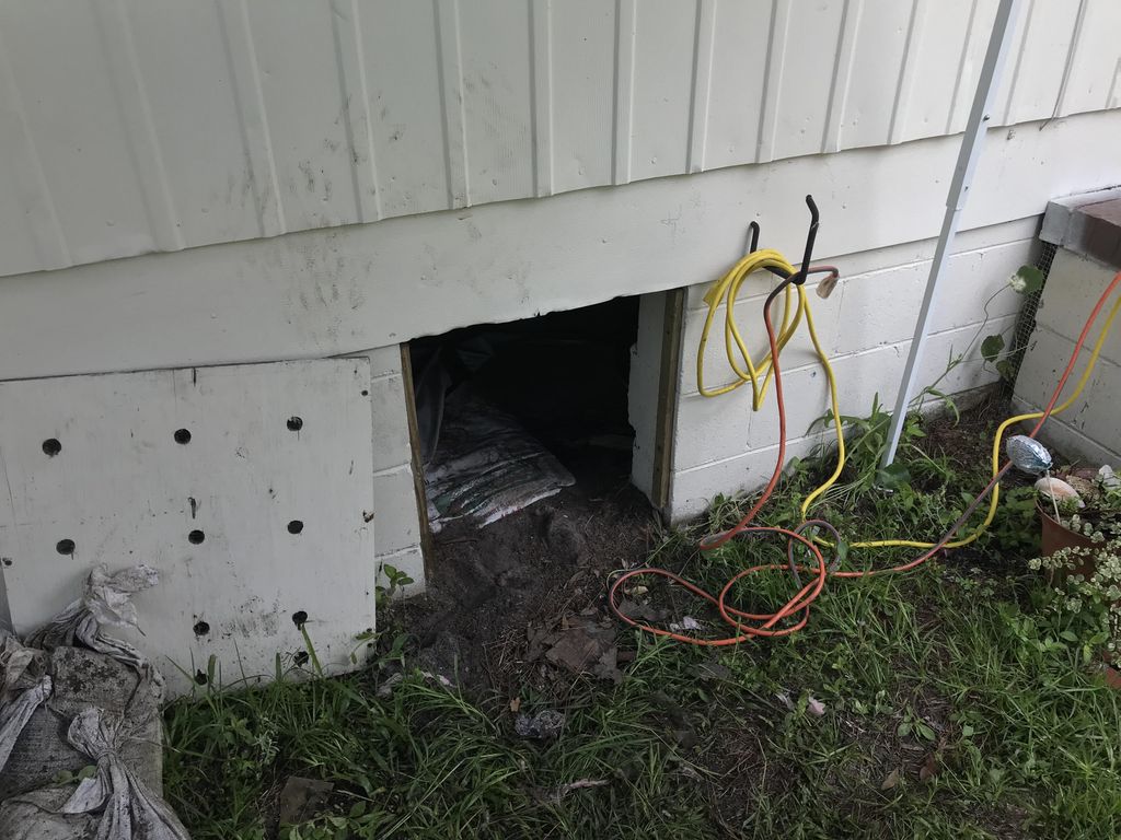 Crawl space