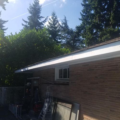 Full house fascia replacement 