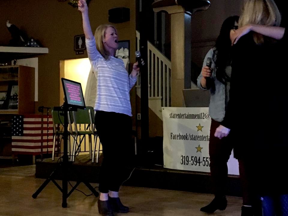 Karaoke night in Solon, IA