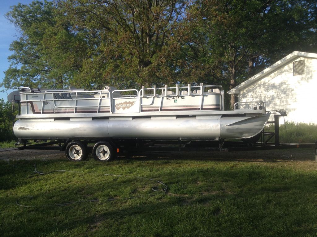 Power Washing Pontoon Boat