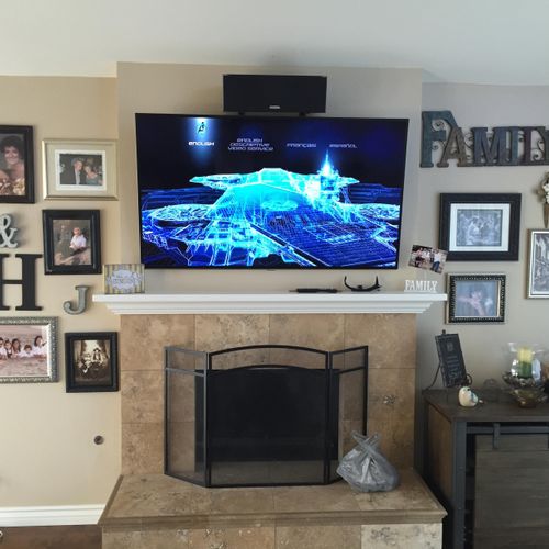 High definition television with a 5.1 surround sou