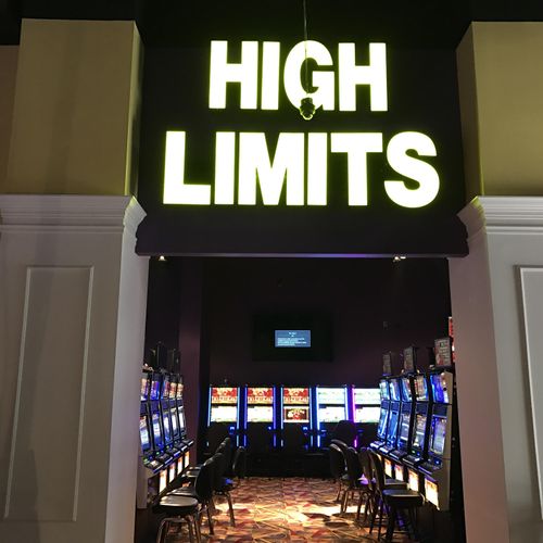 High Limits sign for Palace Bingo located in Alaba