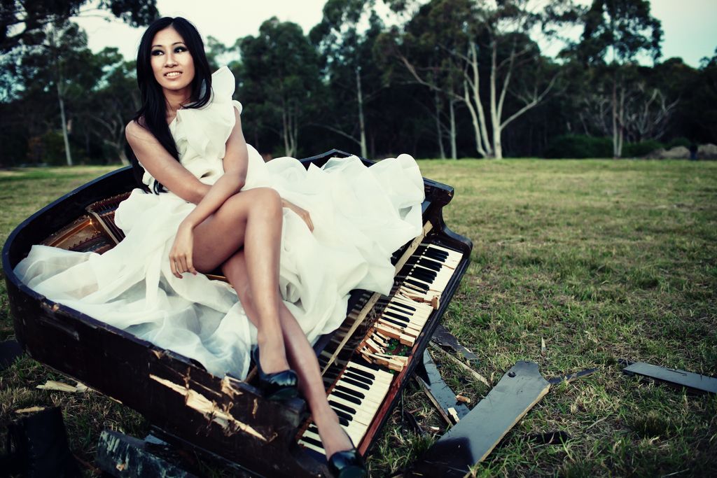 Van-Anh Nguyen - concert pianist, composer, produc