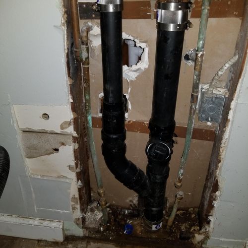 in wall pipe replacement 