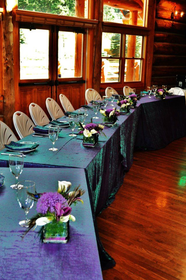 Peacock themed head table.  Photo taken by Kay Kan