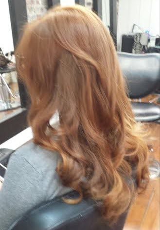 Soft curl with just the right color can make you s