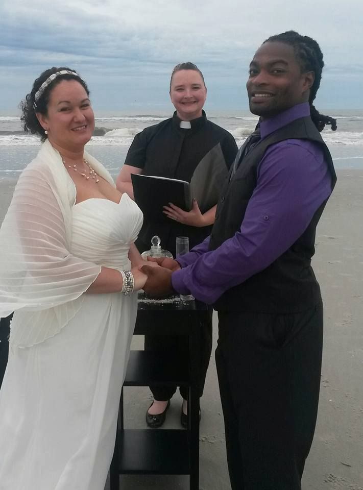 Jacksonville Beach destination ceremony for an out