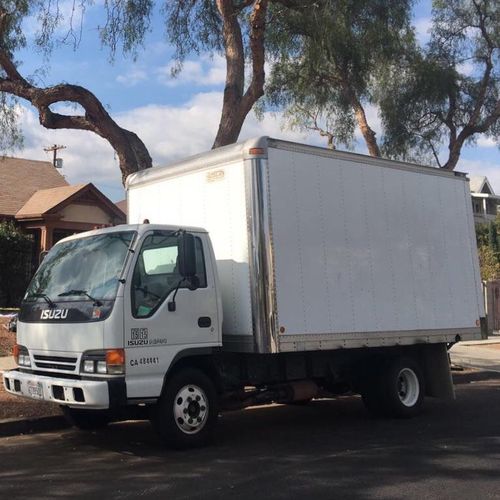 14 ft Box truck and 2 man ready for your moving 