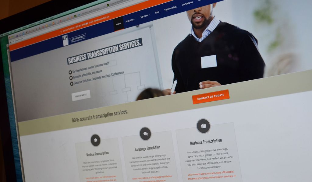 Lee Perfect Transcription - Bootstrap Website Desi