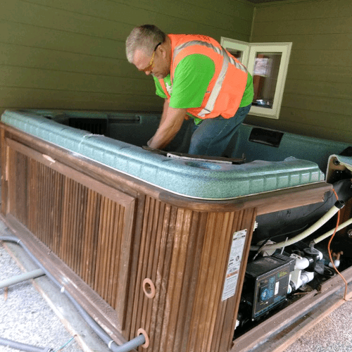 The beginning of a hot tub break down & removal jo