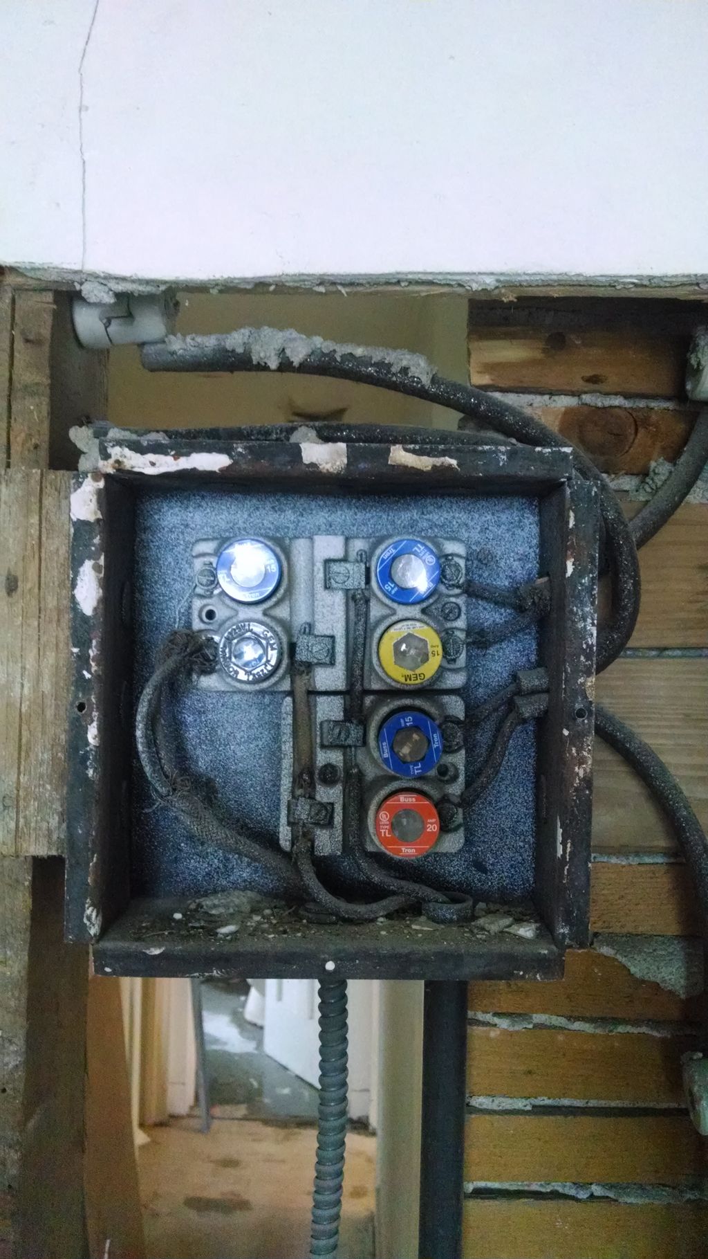 Old panel in Apartment in the New Center area of D