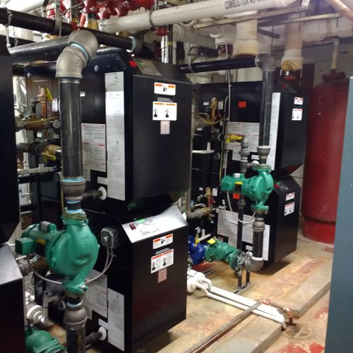 Commercial gas condensing boilers