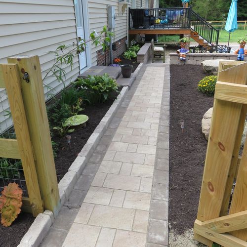 Paver walkway with steps, edging and planting area