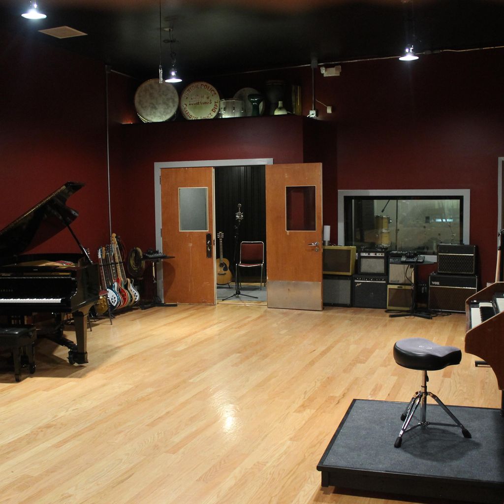 Old House Studio