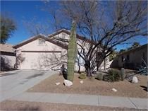 Home available in Dove Mountain. Lease for $1200. 
