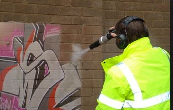 Graffitti Cleaning