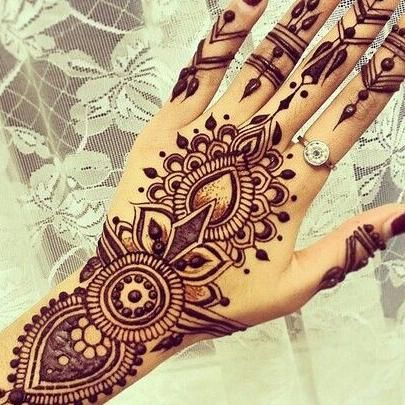 Henna Design by Zhee