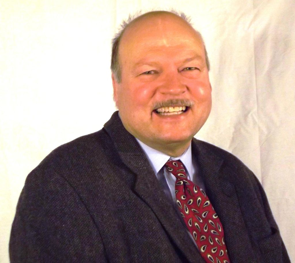 Hi, I'm Bob.  I'm a Public Accountant with Moser P