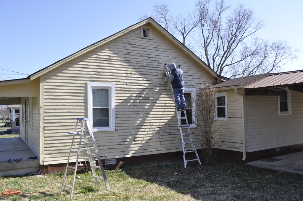 House in Lebanon before