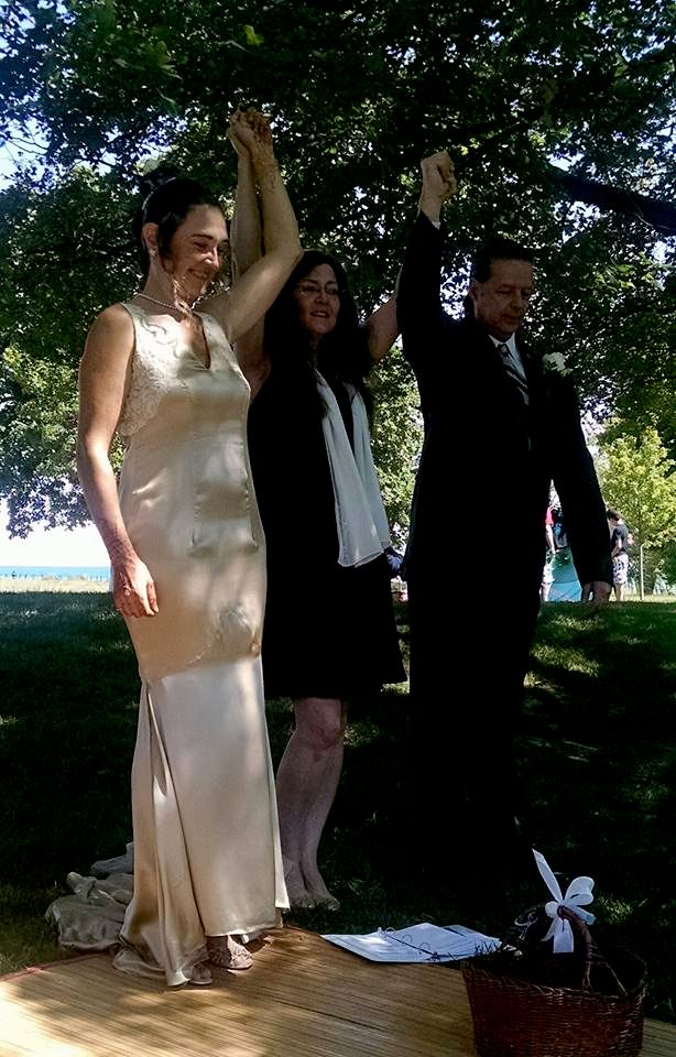 Final prayer just before introducing the couple!