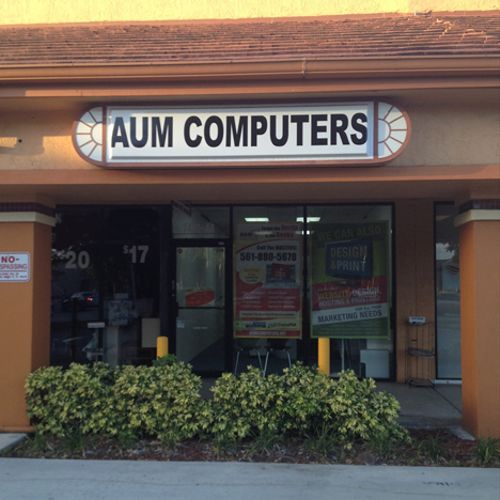 AUM Computers, Delray Beach
(Oriole Plaza - Corner
