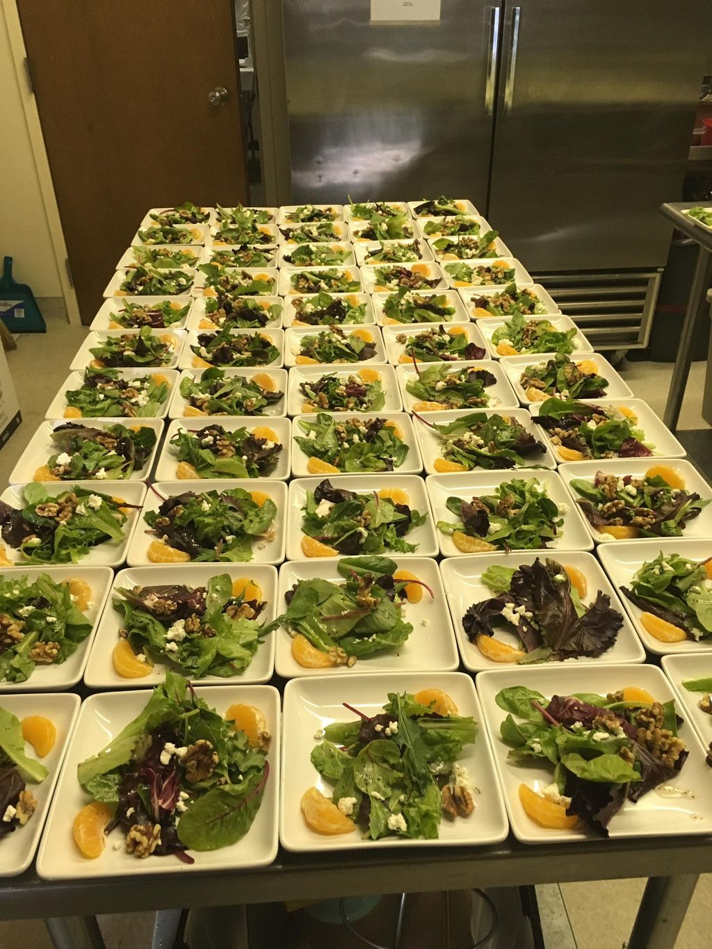Signature Salad with herbed chèvre, clementines, t