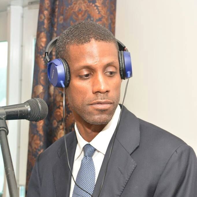 DJ Smooth DJ'ing a wedding reception