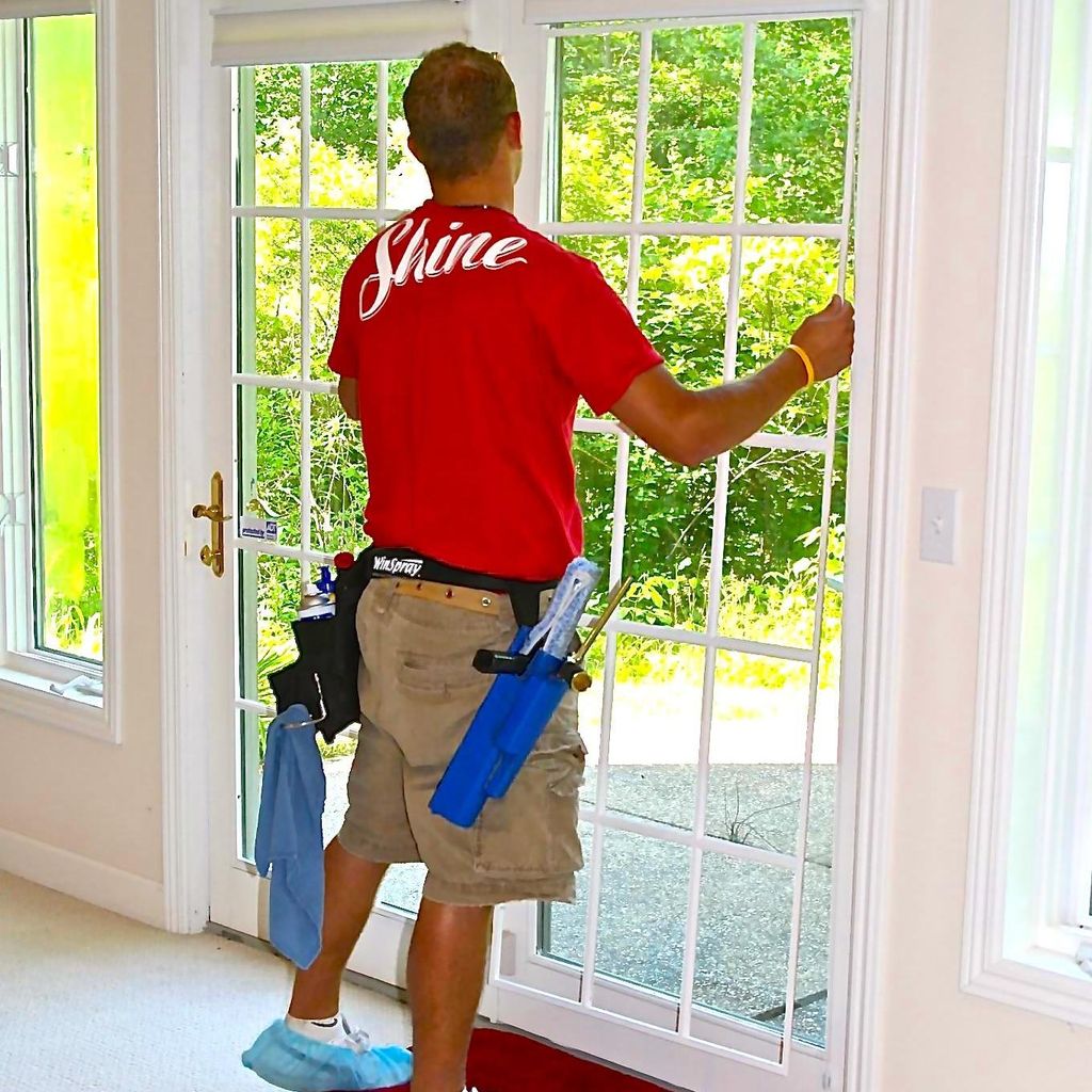 Shine Window Care and Holiday Lighting