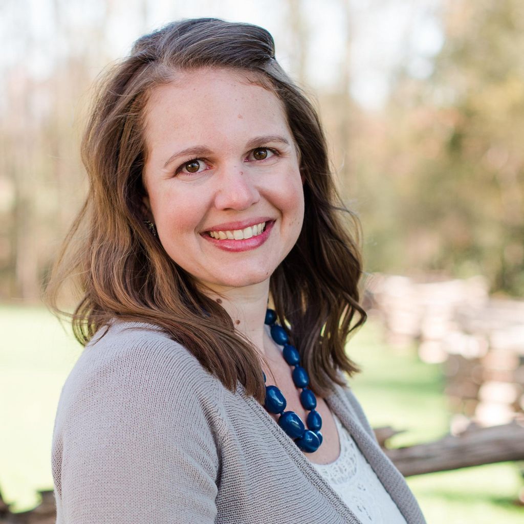 Alison Fallecker, Owner & Chief Creative Officer o