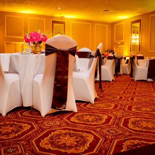 CHAIR COVERS & PARTY RENTALS: White Spandex Chair 