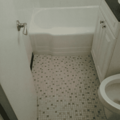 A clean bathroom!