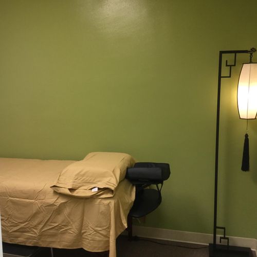 Our cozy treatment rooms are equipped with memory 