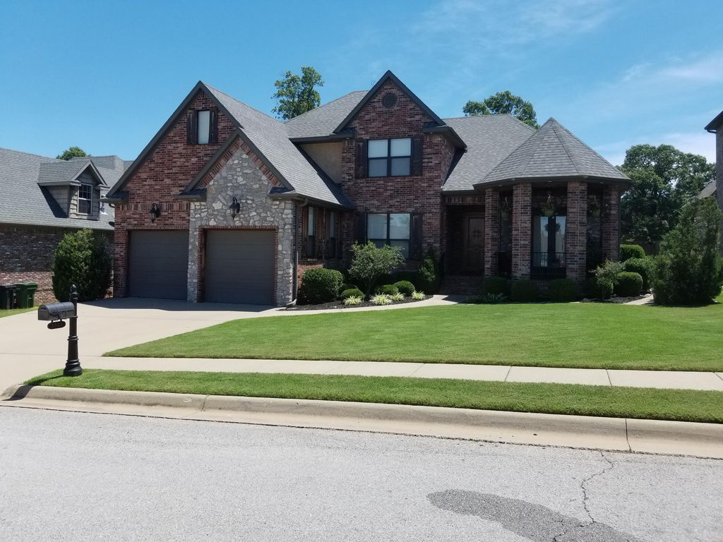 Small to large we can take good care of your prope