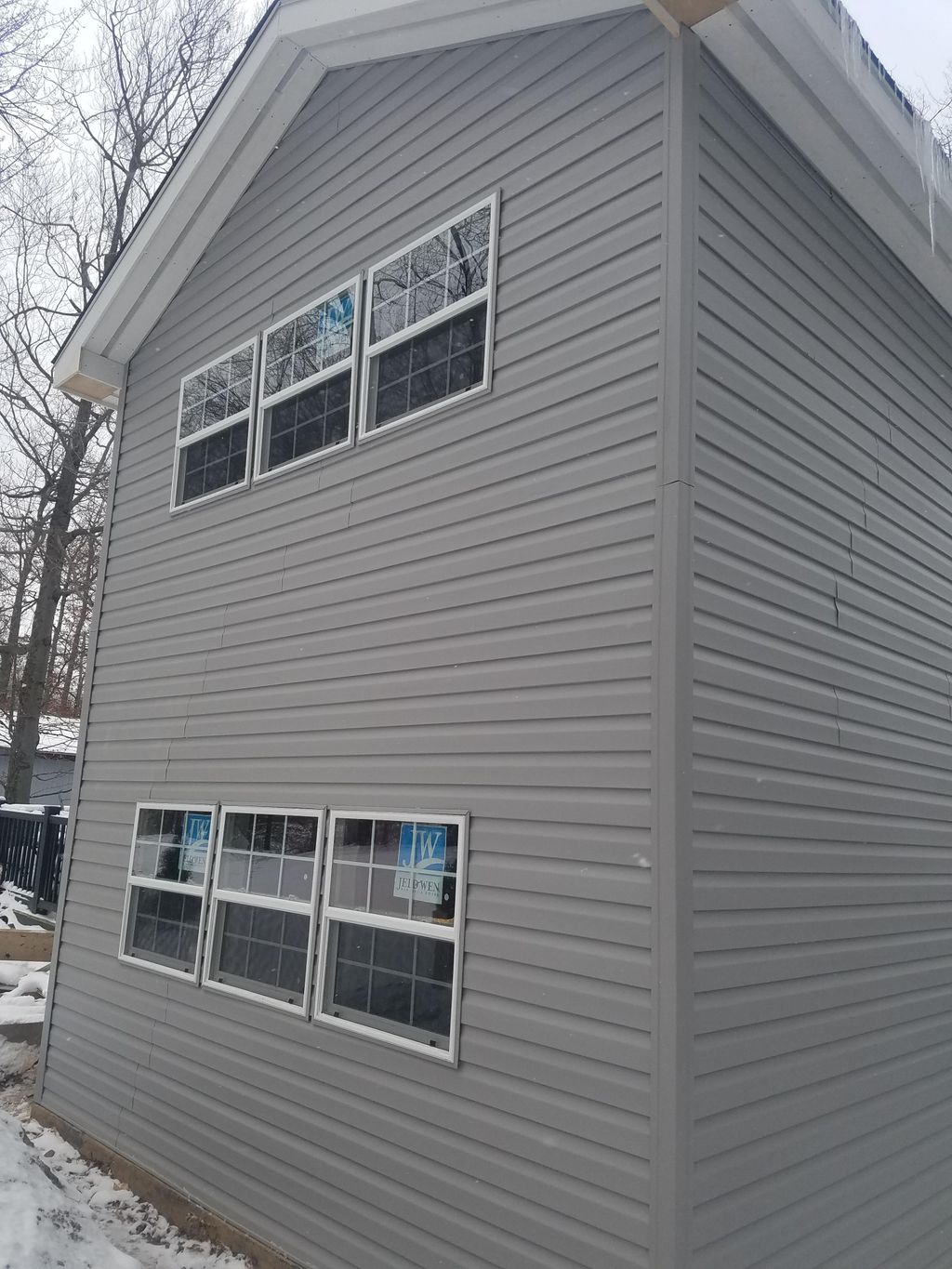 siding of bi level addition!