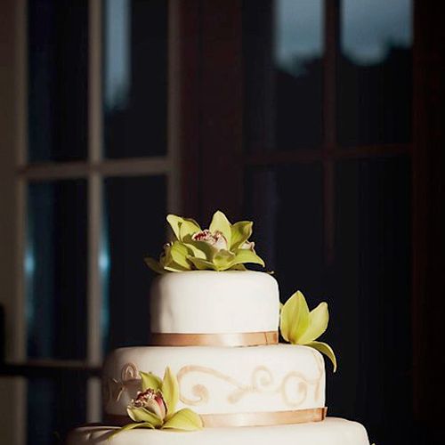 Wedding Cake (Downtown Chicago)
