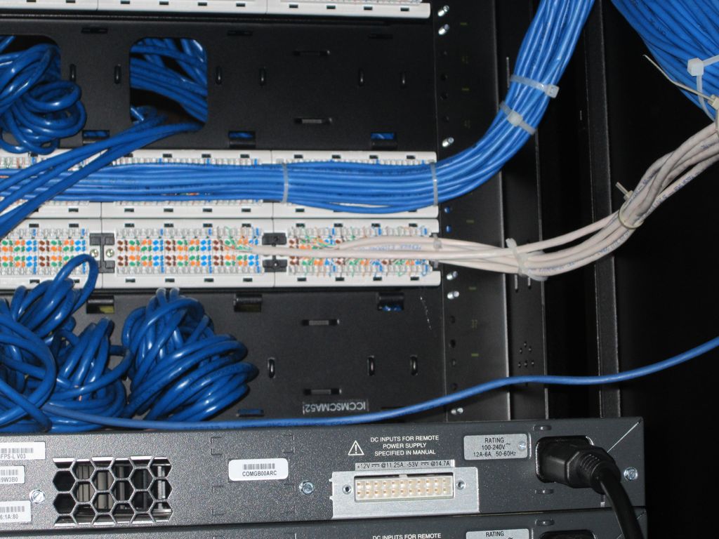 Uni-select Wireless Motorola Access Point Install 