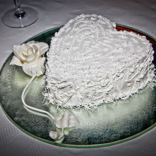 Bride & Groom Personal Wedding Cake