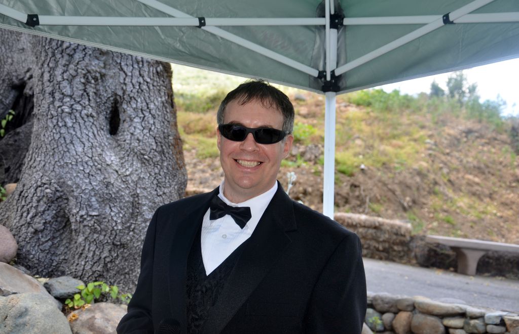 Wedding DJ at Centerville Estates in Chico, CA.