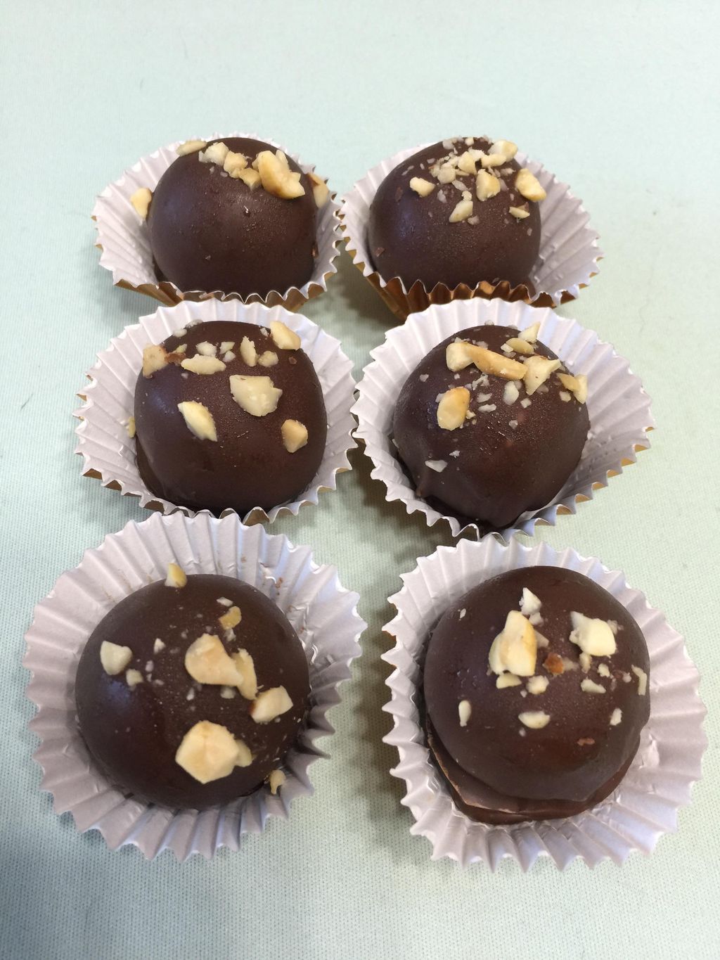 Peanut butter and chocolate truffles 