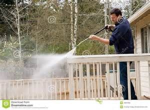 Get rid of mold & moss .