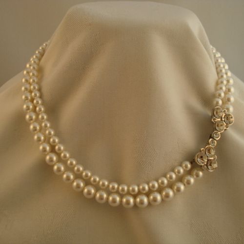 Swarovski crystal pearl necklace with vintage rhin