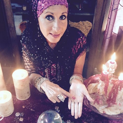 palm readings, psychic, party entertainment for yo