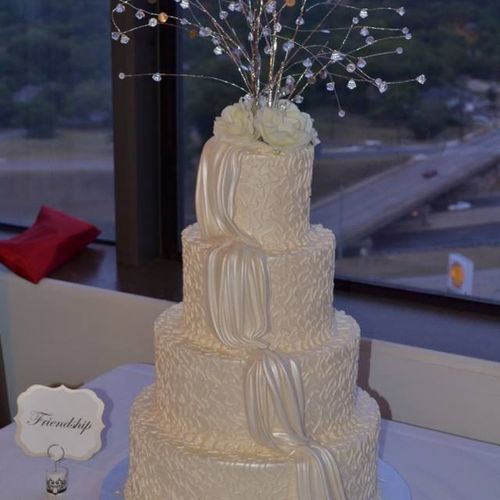 Wedding at the Orion Ballroom Dallas. Cake by The 