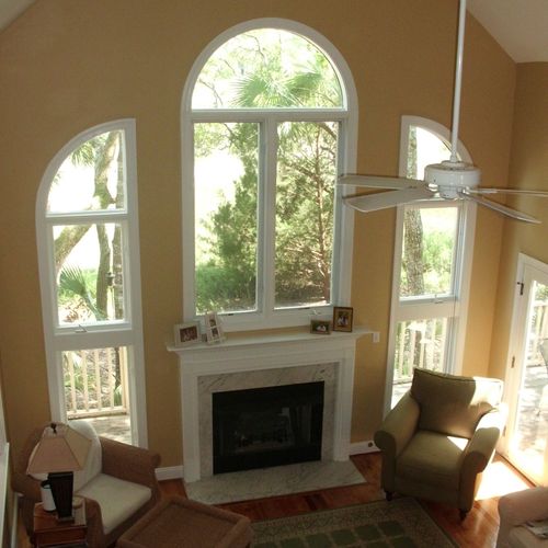 Sahara beige painted home with 20 foot ceiling and
