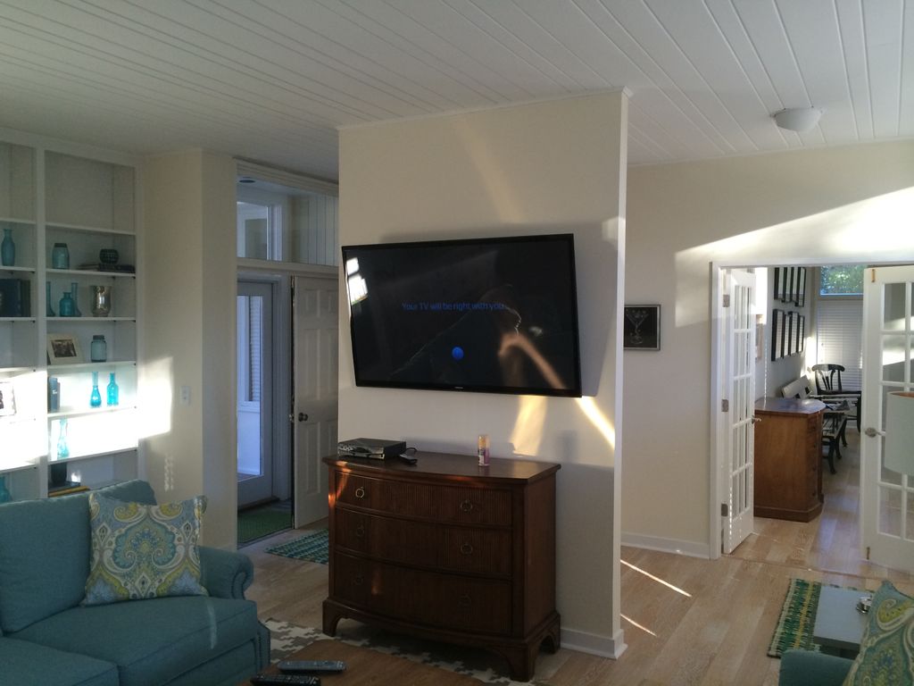 TV installation, Pinehurst, NC