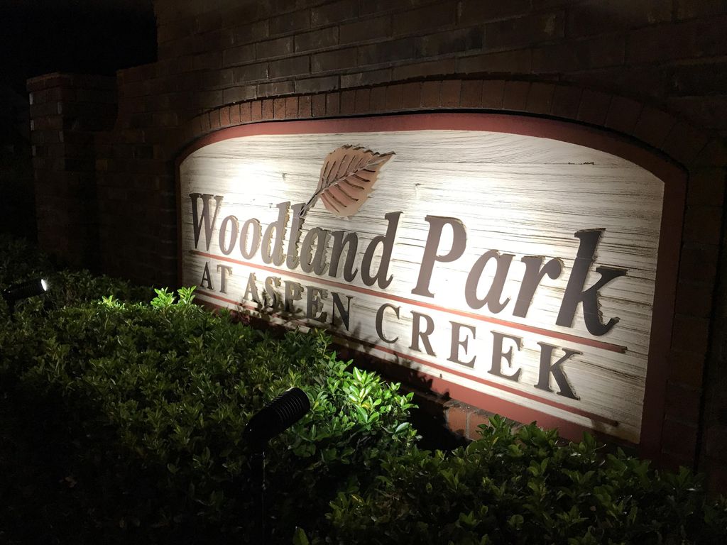 This HOA felt that their neighborhood entrance lig