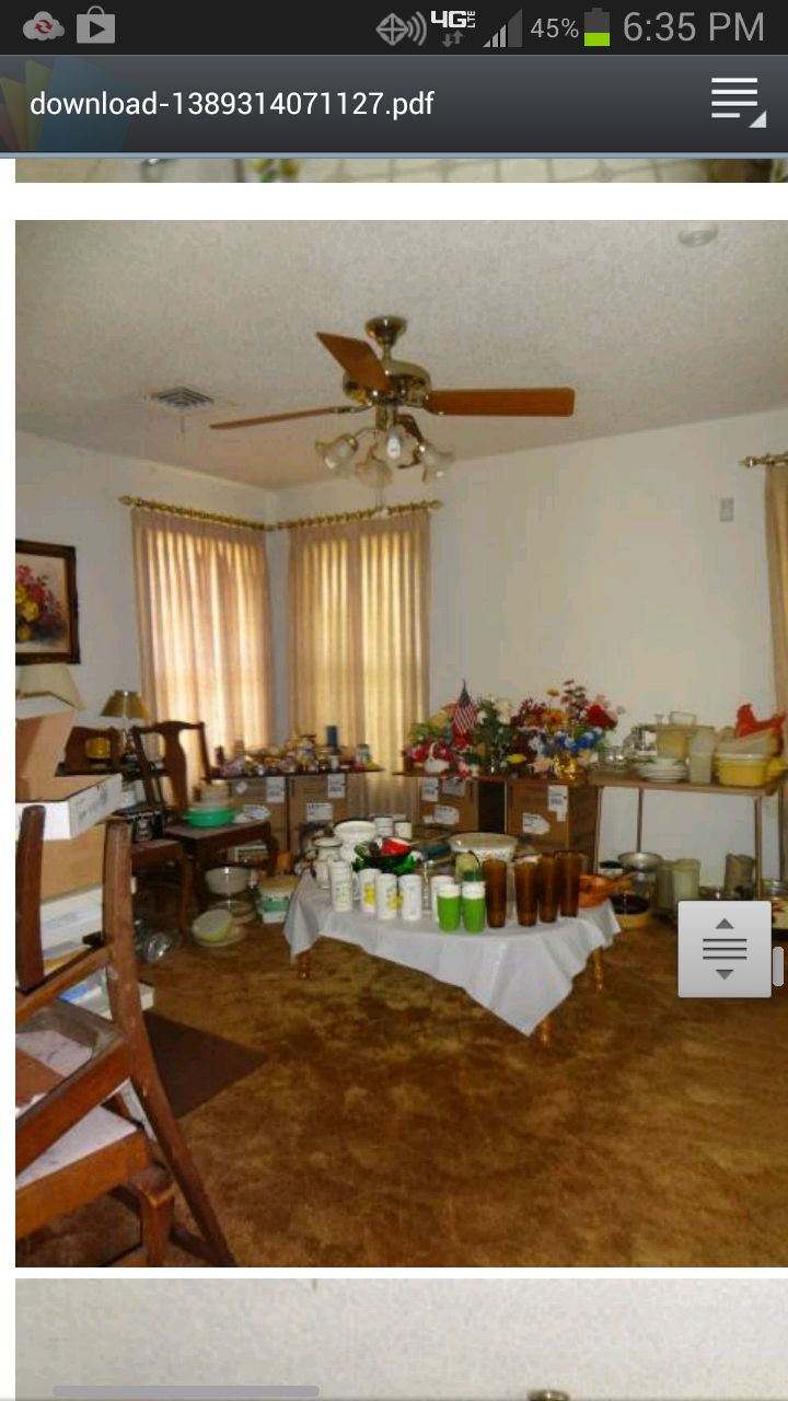 Dining room before 