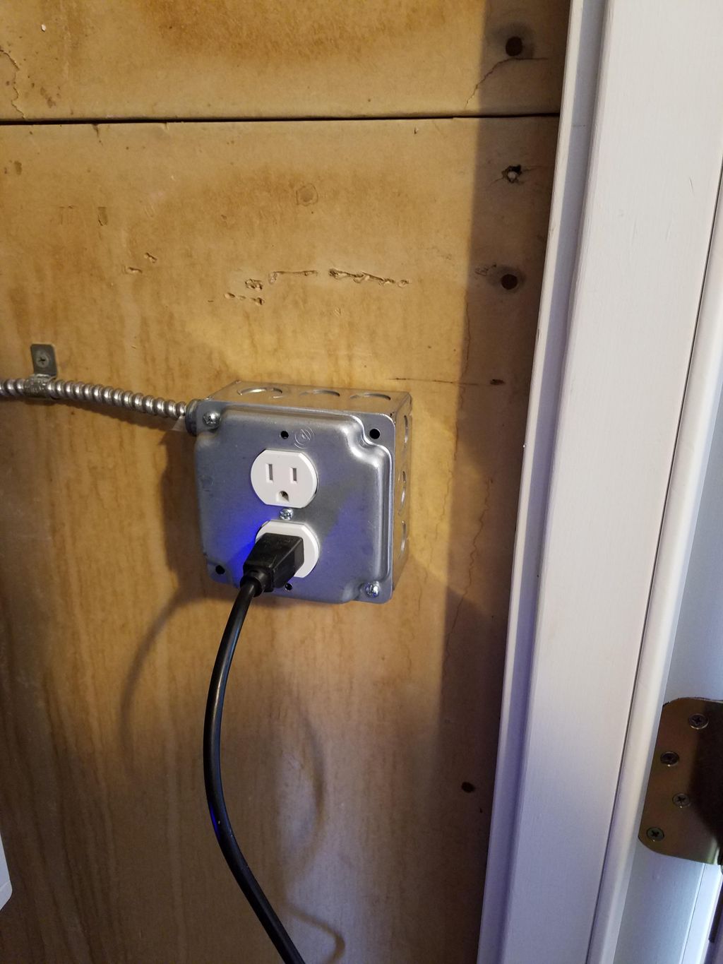 receptacle put in for tankless hot water heater 